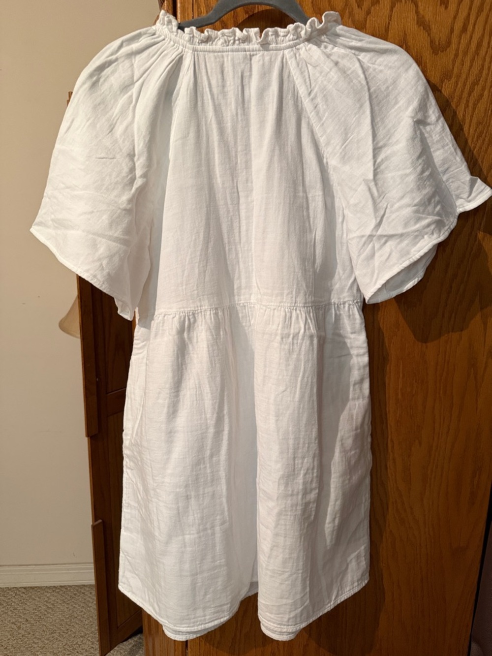 Old Navy White Short-Sleeve Peasant Dress - Picture 2 of 4